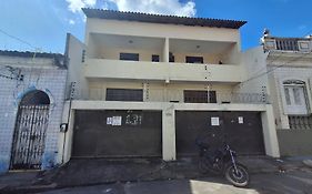 Quarto Confortável no Centro - Bela Ilha House